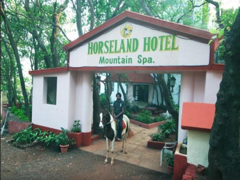 Horseland Hotel & Mountain Spa Matheran Zewnętrze zdjęcie